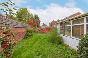 Summerfield Road